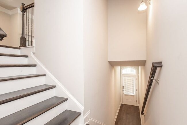 Photo - 3 story townhome in a great location in Chamblee