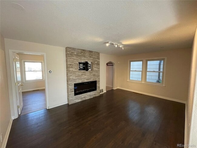 Photo - 2915 S Elati St