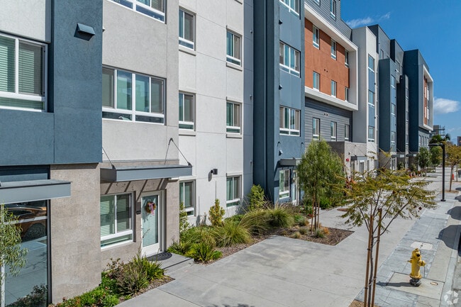 Columba Apartments