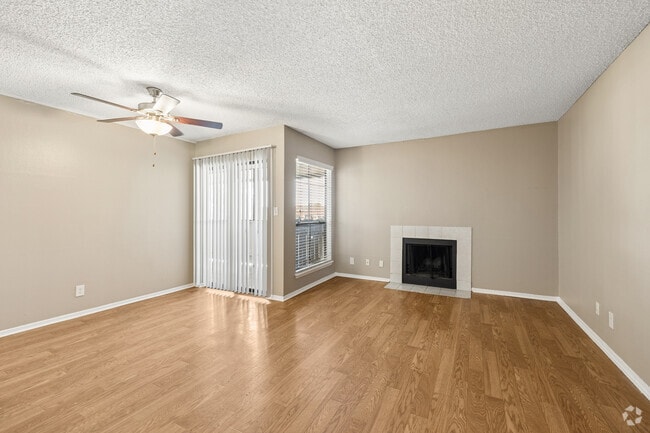 Grand Cayman 2BR, 2BA - 899SF - Living Room