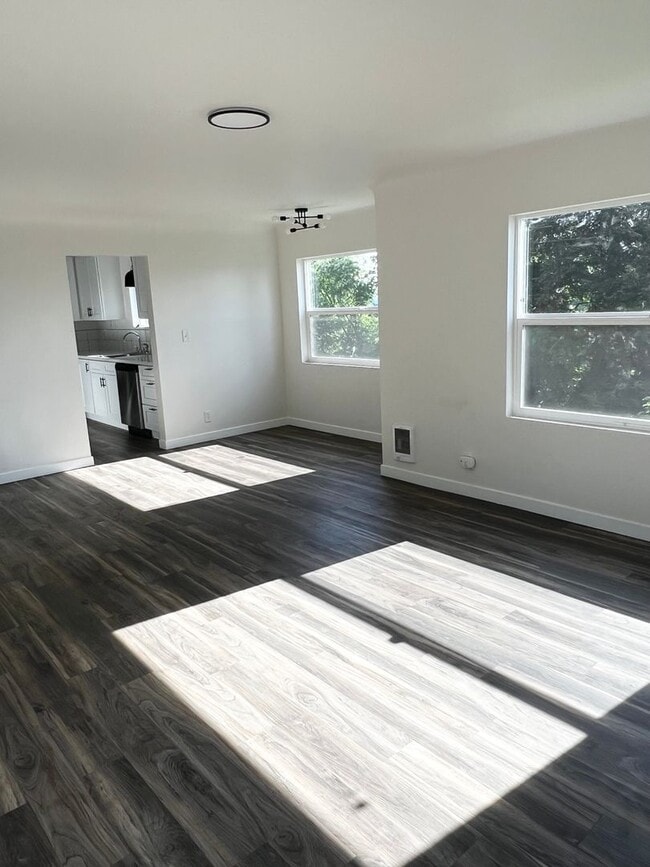 804/806 S Marion Ave