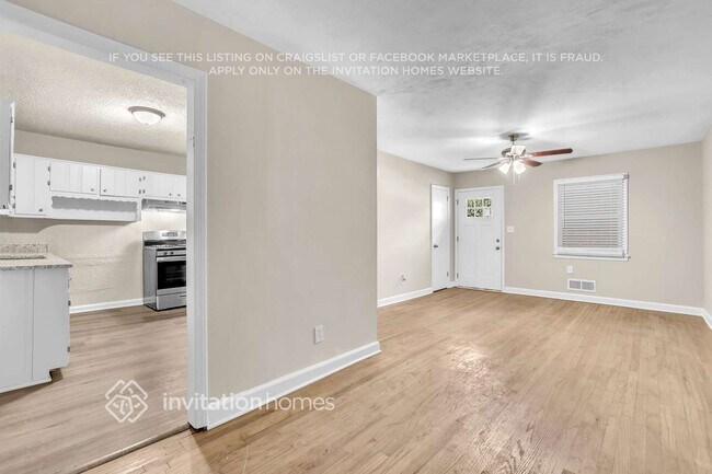 Photo - 2885 Gresham Rd S E