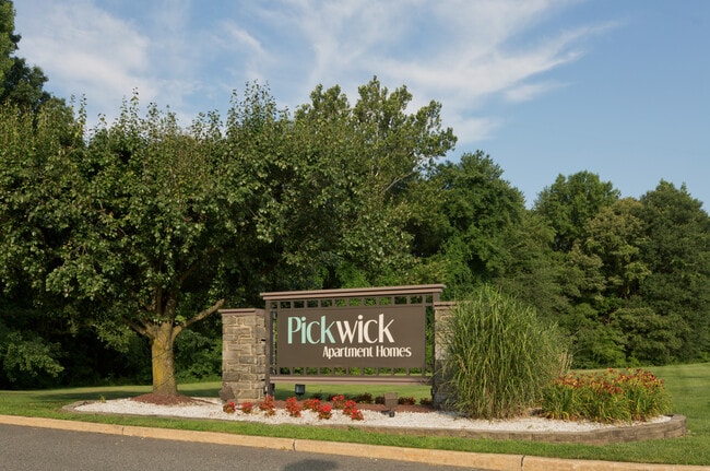 Building Photo - 2nd Floor: Discover private, elevated views and quiet surroundings in this sunny home, which feat... Unit U-06