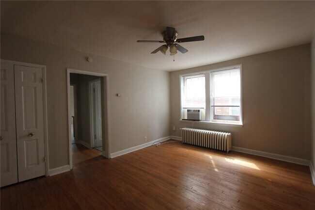 5424 Rhodes Ave Unit 1F