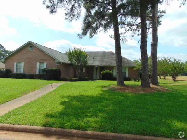 Building Photo - 316 Pebble Beach Dr Rental