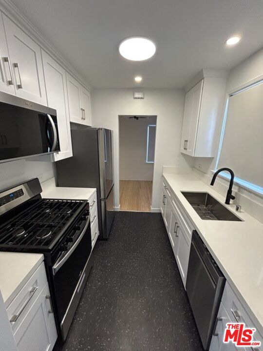 Photo - 10574 Ayres Ave