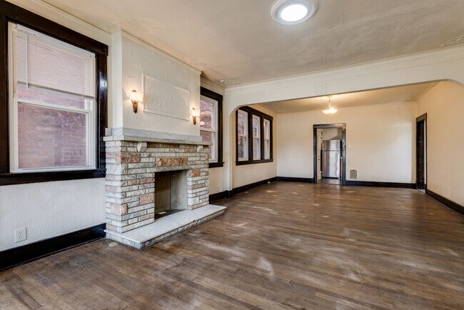 Photo - 609 E Warrington Ave Unit Apt. 1