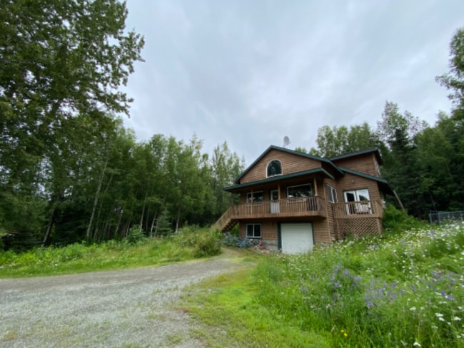 4301 Autumn Ln