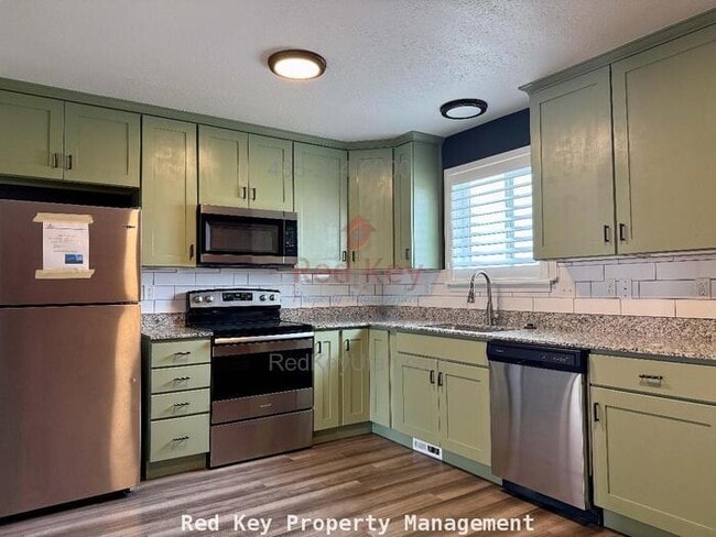 Photo - Kay Ln Townhouse