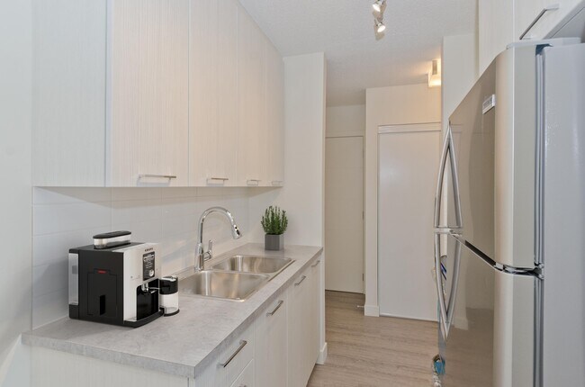 Photo - Glamorgan Manor