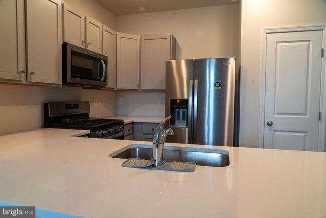 Photo - 57 Arlotta St