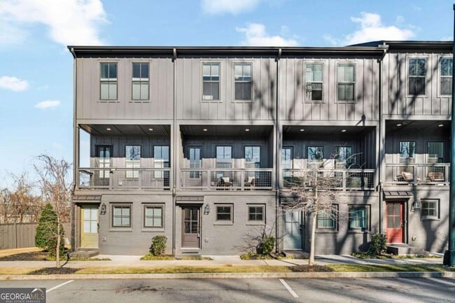 Building Photo - 942 Spencer Ave