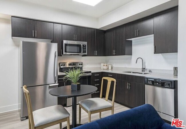 Photo - 521 W Colorado St Unit 414