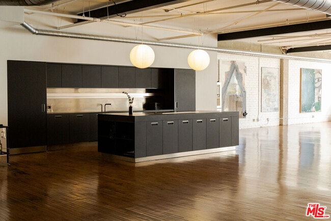 Photo - 500 Molino St Unidad 218