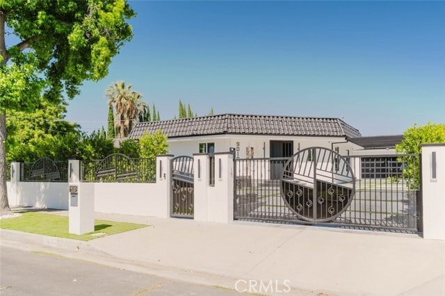 Photo - 9010 Dempsey Ave