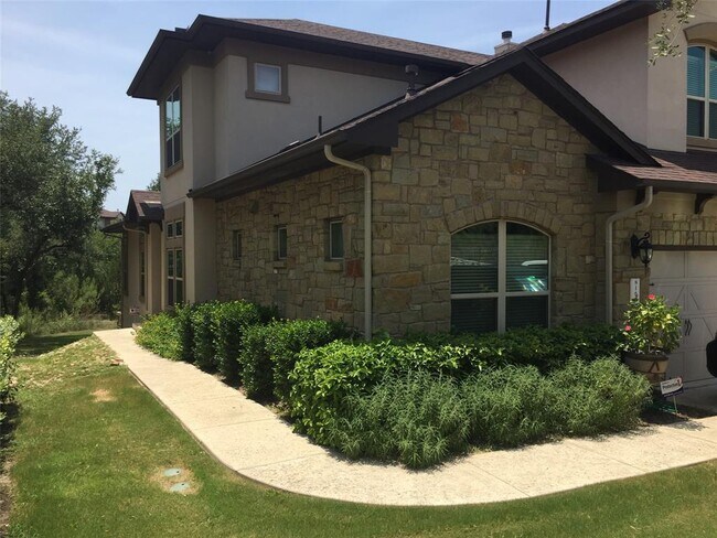 Photo - 816 San Remo Blvd