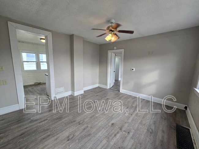 Photo - 1324 South St