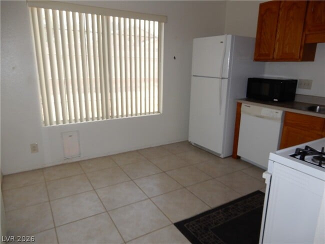 Photo - 4431 Honeydew Cir