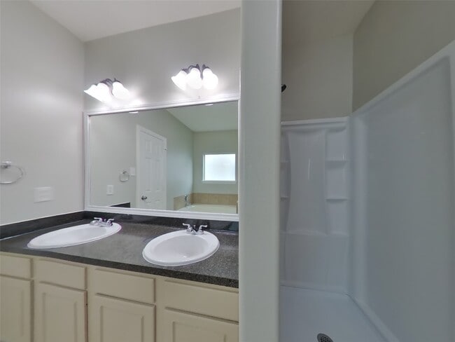 Photo - 21214 Peachvine Ln