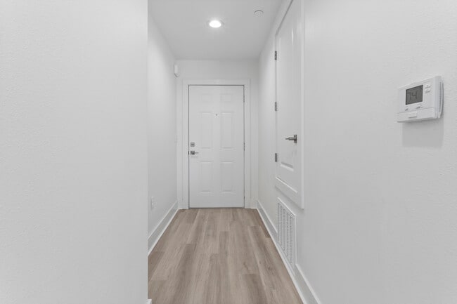 Photo - Current Apartments