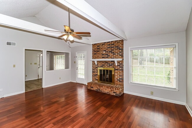 Photo - 8533 Kettering Dr