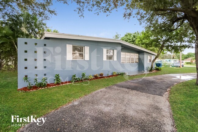 Photo - 11574 Oleander Dr