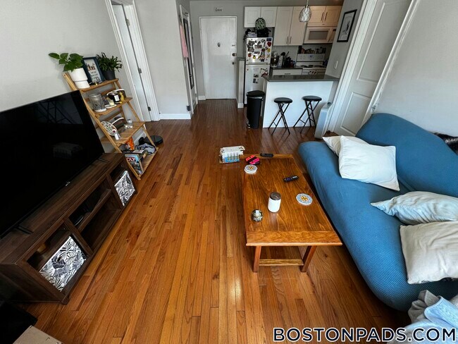 Photo - 134 Summer St Unidad 5