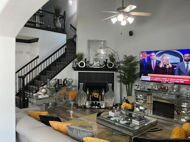 Photo - 710 Boone Trail