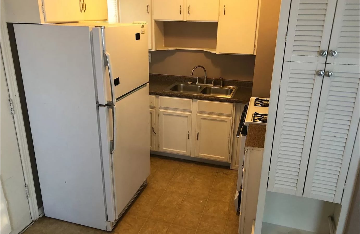 Photo - 6012 Raytown Rd