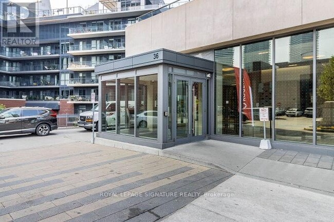 Photo - 36 Park Lawn Rd Unit 1301