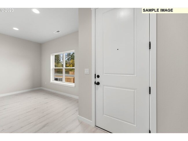 Photo - 18426 NE 46th Pl