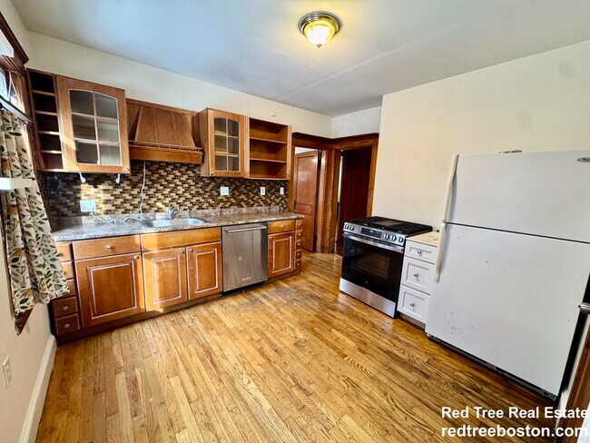 Photo - 12 St Peter St Unit 1