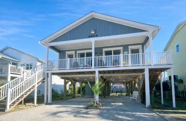 Building Photo - 120 Frigate Dr