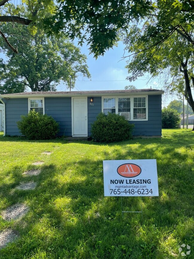 Building Photo - 2 Bedroom Single Family Home