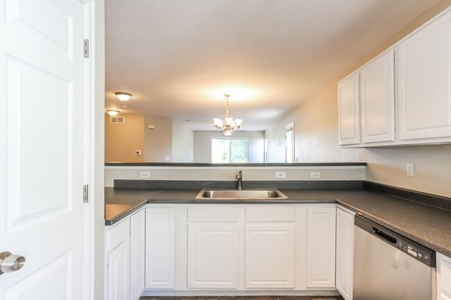 Photo - 2 WEEKS FREE RENT! PLUS FREE iPad or 55” TV IF MOVED IN BY 5/31! Charming 3bd/2ba Single-Level Ho...
