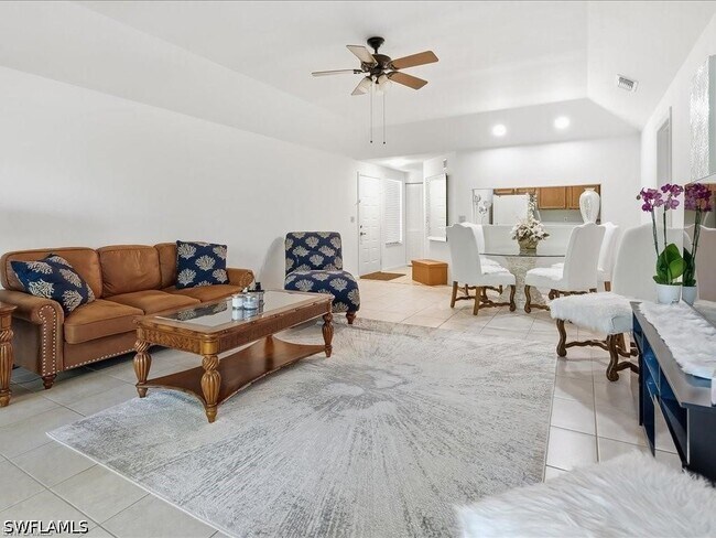 Photo - 1833 Courtyard Way Unit E105