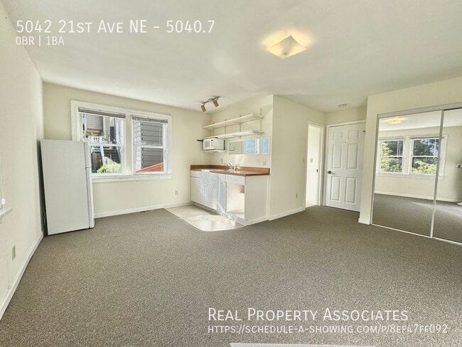 Photo - 5042 21st Ave NE Unidad 5040.7