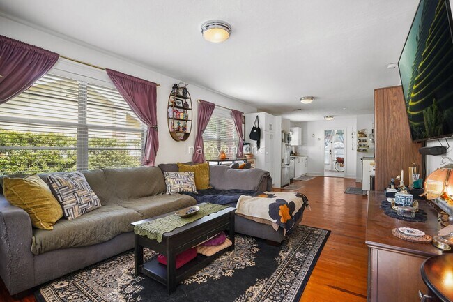 245 Orange Pl Unit 245 Orange Pl