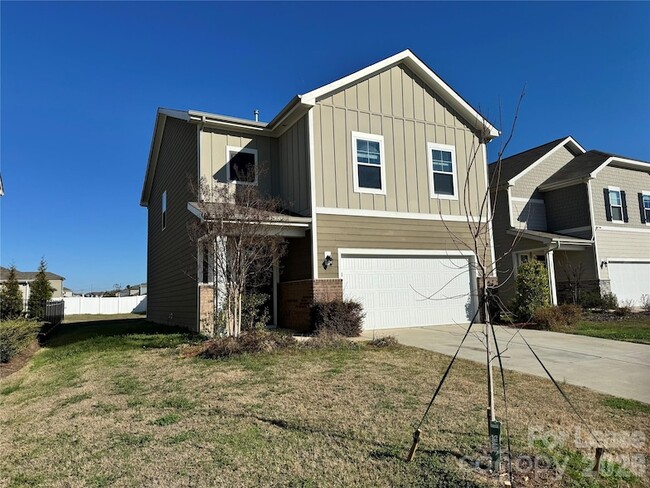 Photo - 2011 Weddington Pointe Dr