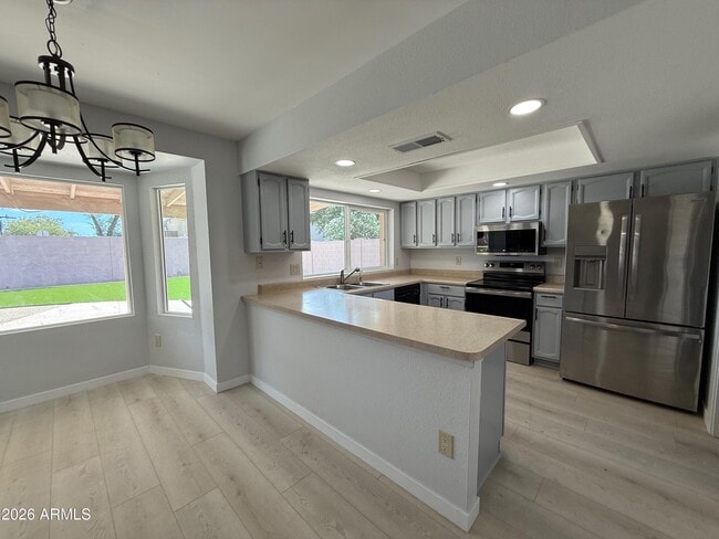 Building Photo - 16801 N 45th Pl
