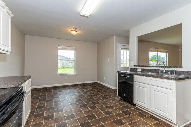 Photo - 4419 Thistle Pond Ct