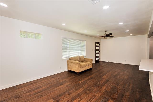 Photo - 206 S Dorothy Dr