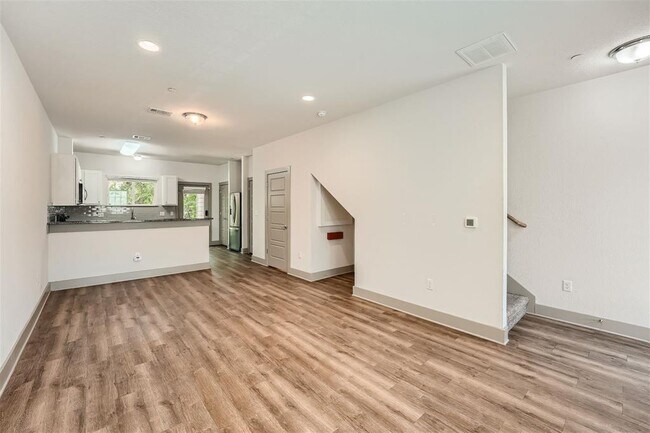 12264 Abbey Glen Ln - Condo for Rent in Austin, TX | ForRent.com