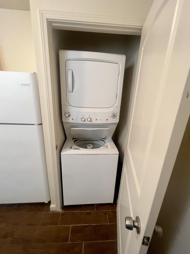 Photo - 5311 Avenue O