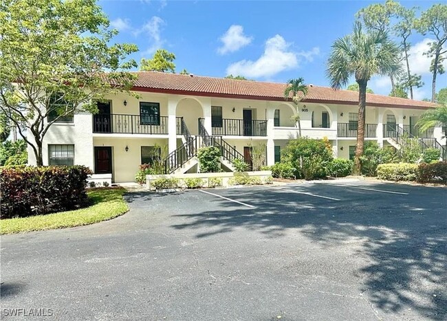 Building Photo - 905 Augusta Blvd Rental