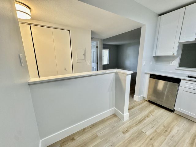 Photo - 6446 Chasewood Dr Unidad 6446