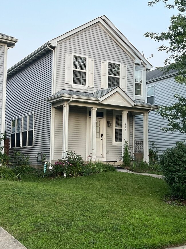 Building Photo - 2158 Middlebury Dr Rental