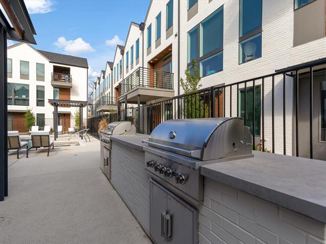 Photo - 4426 Cabell Dr