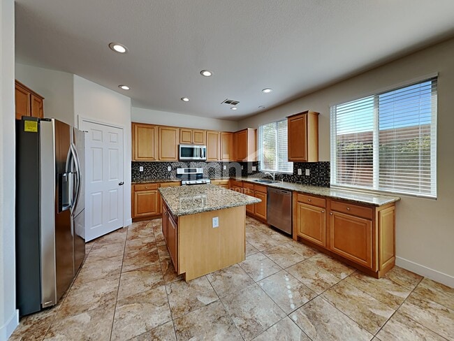 Photo - 11265 Penrose Falls St