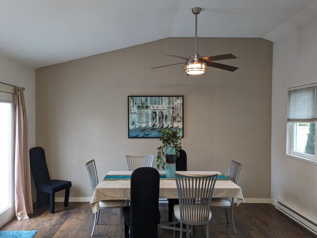 Photo - 511 Gibbs St